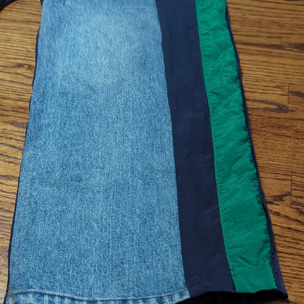 Balenciaga Blue and Green Relaxed Jeans - Picture 4 of 10